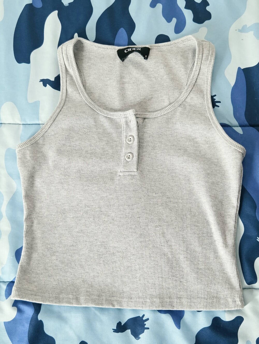 Cider Light Gray Ribbed Henley Midi Cropped Tank Womens Small